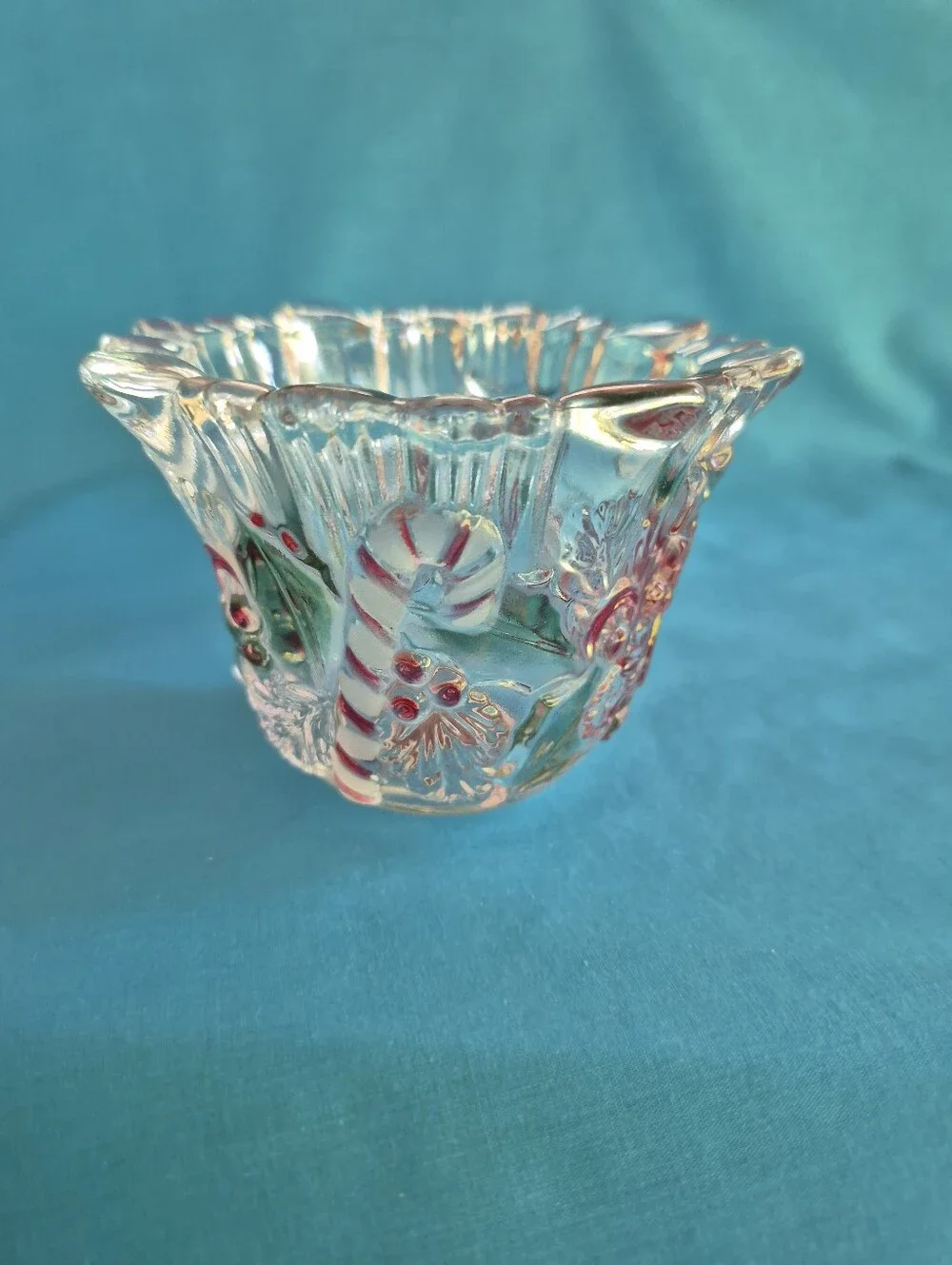 Mikasa Festive Wreath Chrisrmas Glass Votive Candle Holder